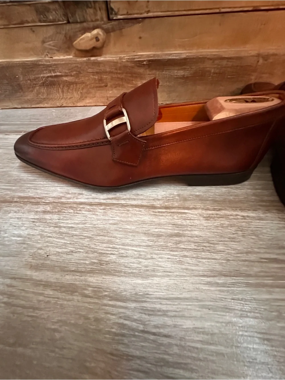Magnanni Mens Brown Moc Toe Slip-On Casual Loafer Shoes Size 9.5M New Without Bo